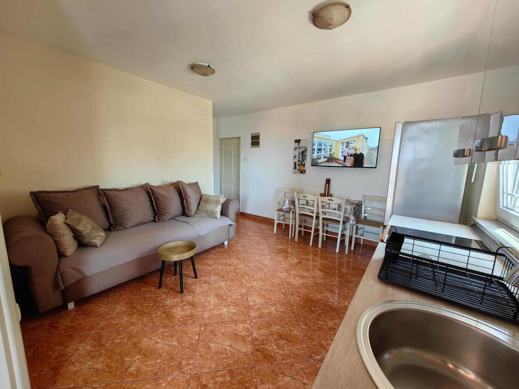 Apartments Lea With Pool Малинска Экстерьер фото