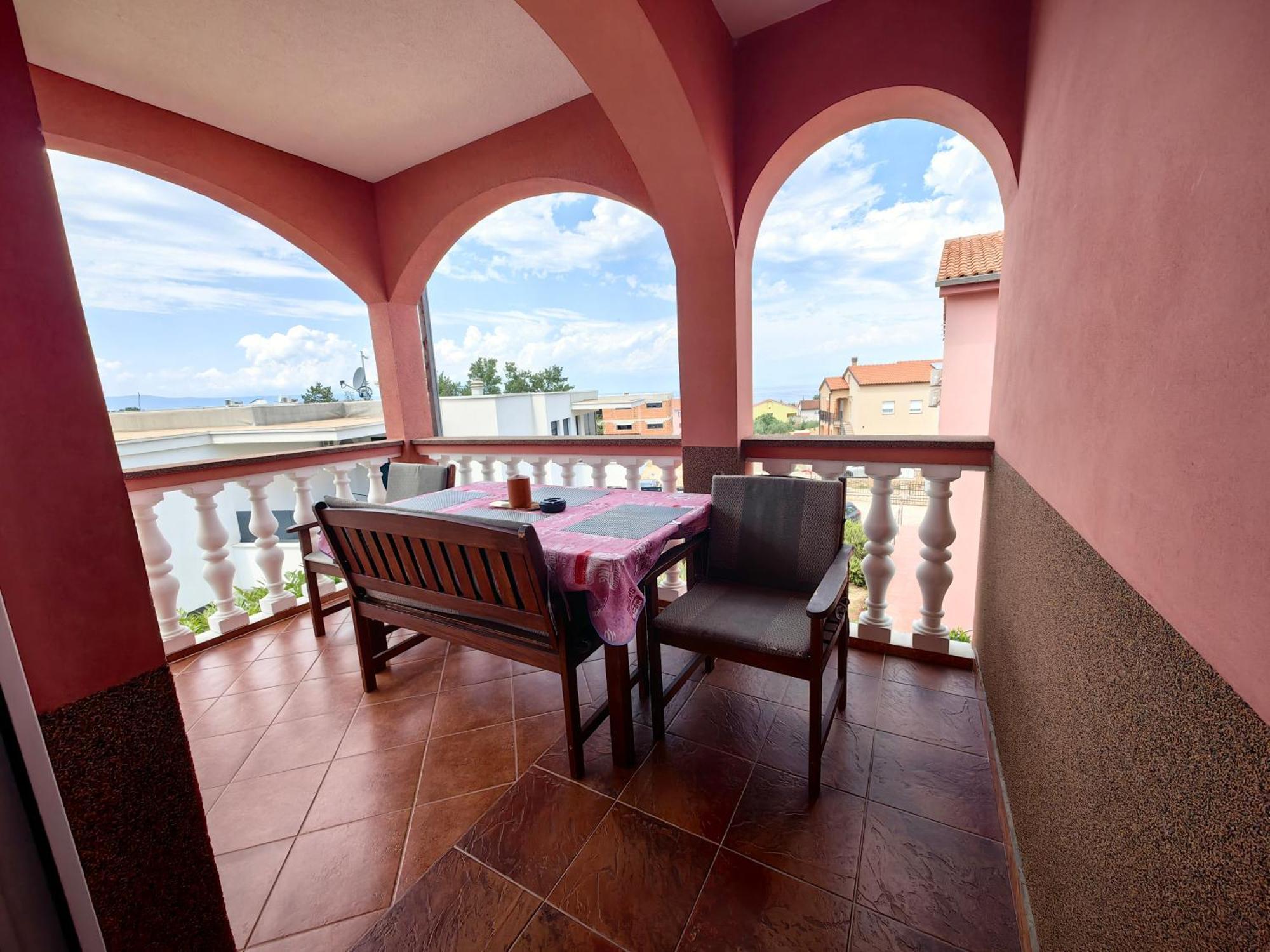 Apartments Lea With Pool Малинска Экстерьер фото