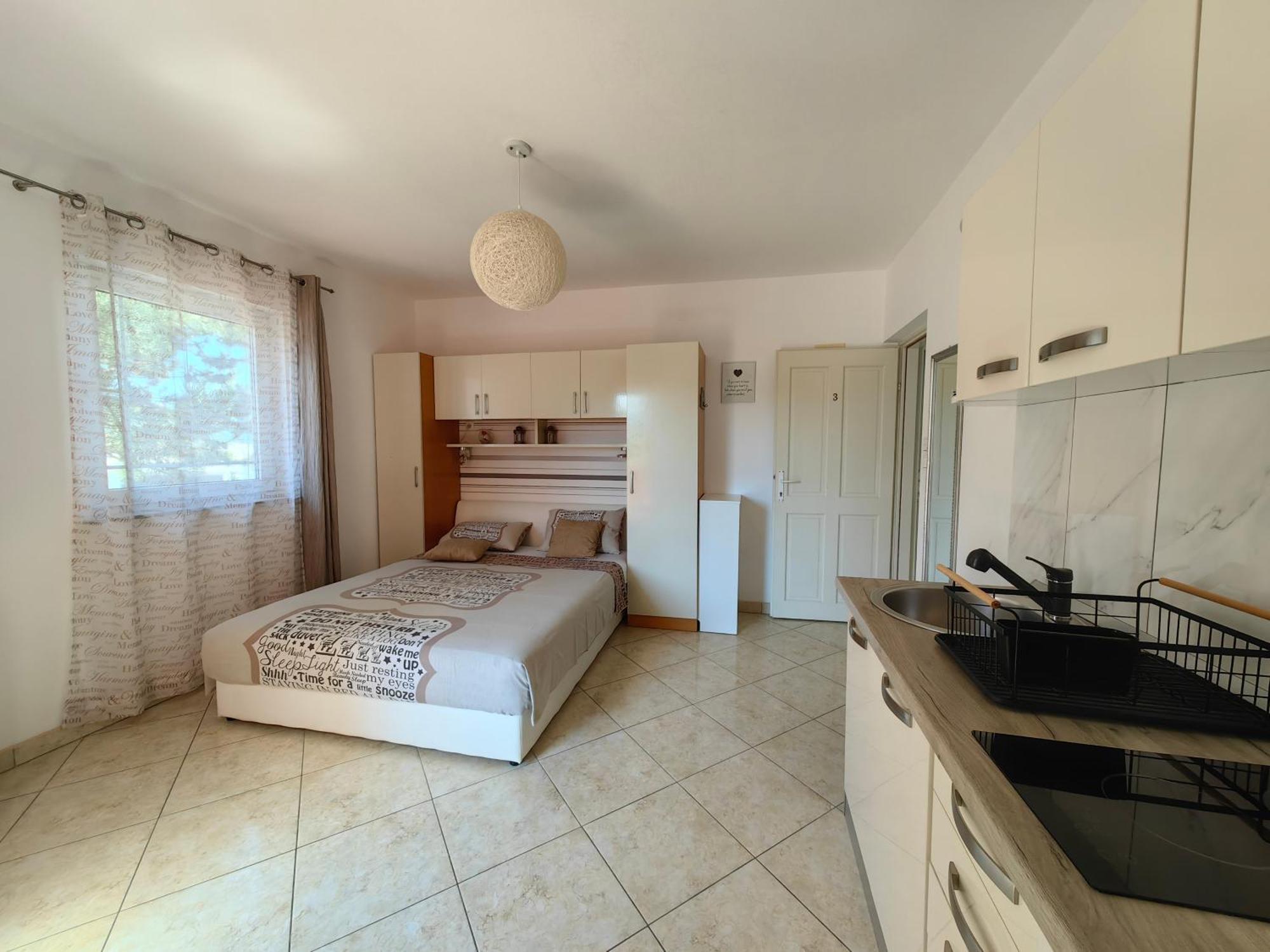 Apartments Lea With Pool Малинска Экстерьер фото